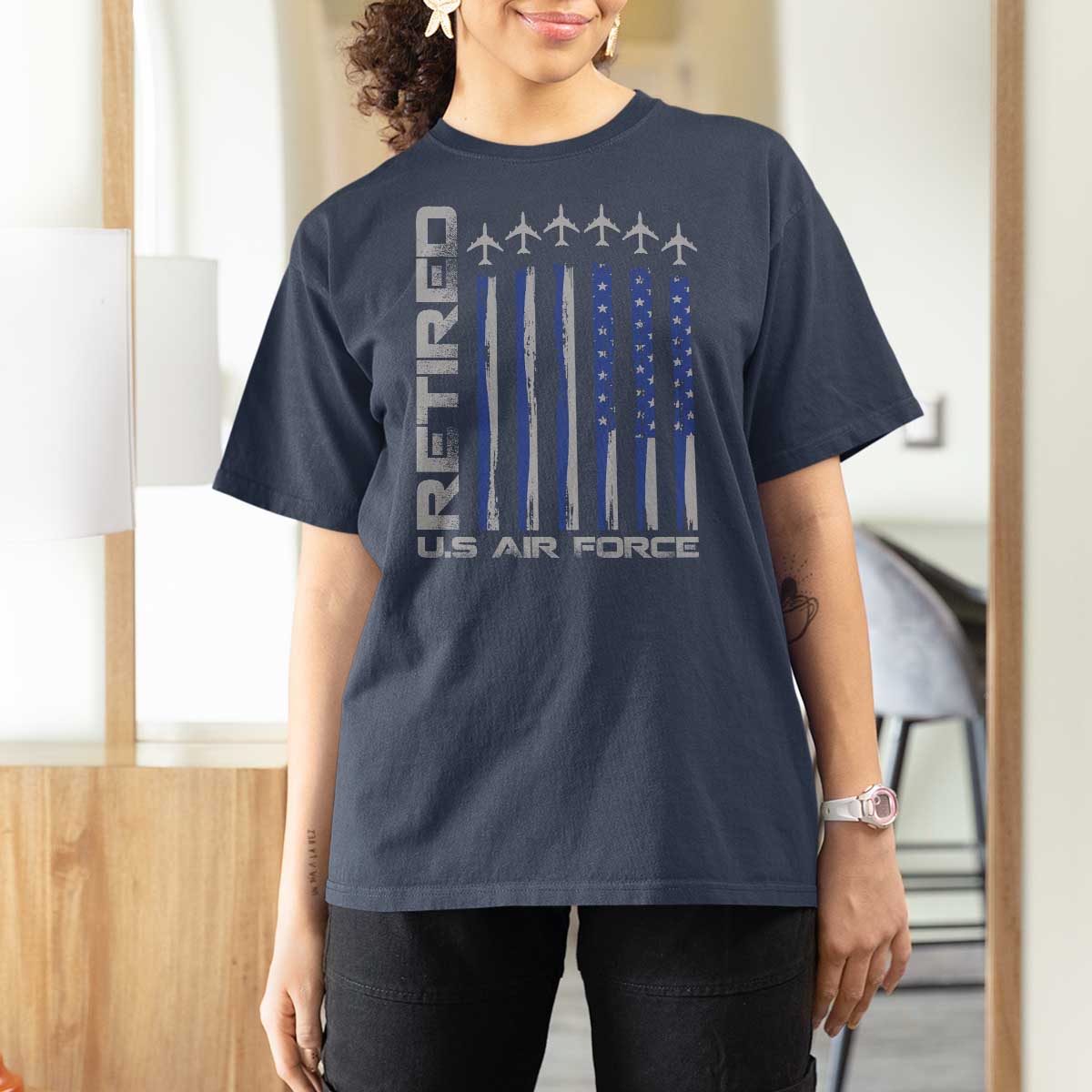 Retired US Air Force T Shirt For Women Vintage USAF Veteran USA Flag - Wonder Print Shop