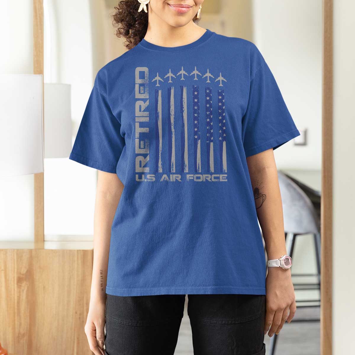 Retired US Air Force T Shirt For Women Vintage USAF Veteran USA Flag - Wonder Print Shop