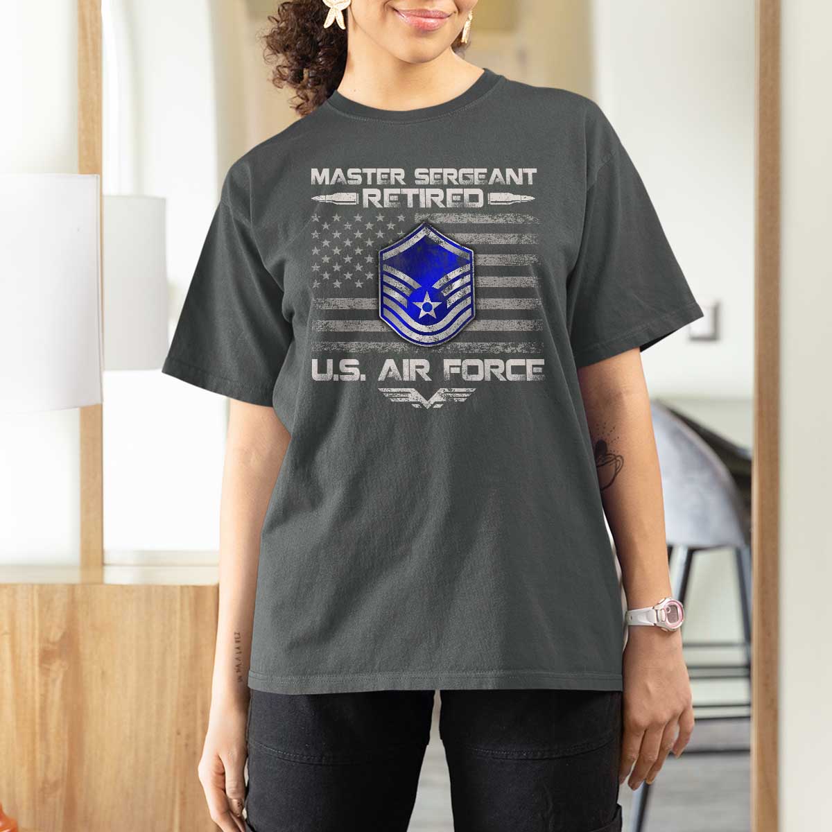 Retired Master Sergeant Of The Air Force Veteran T Shirt For Women Vintage USA Flag Veterans - Wonder Print Shop