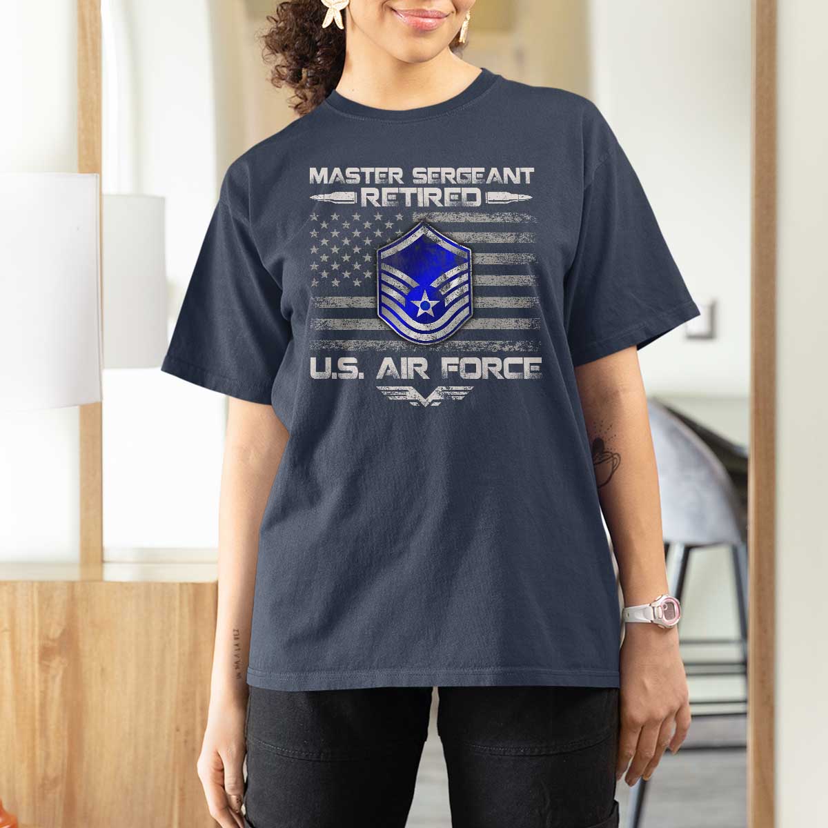 Retired Master Sergeant Of The Air Force Veteran T Shirt For Women Vintage USA Flag Veterans - Wonder Print Shop