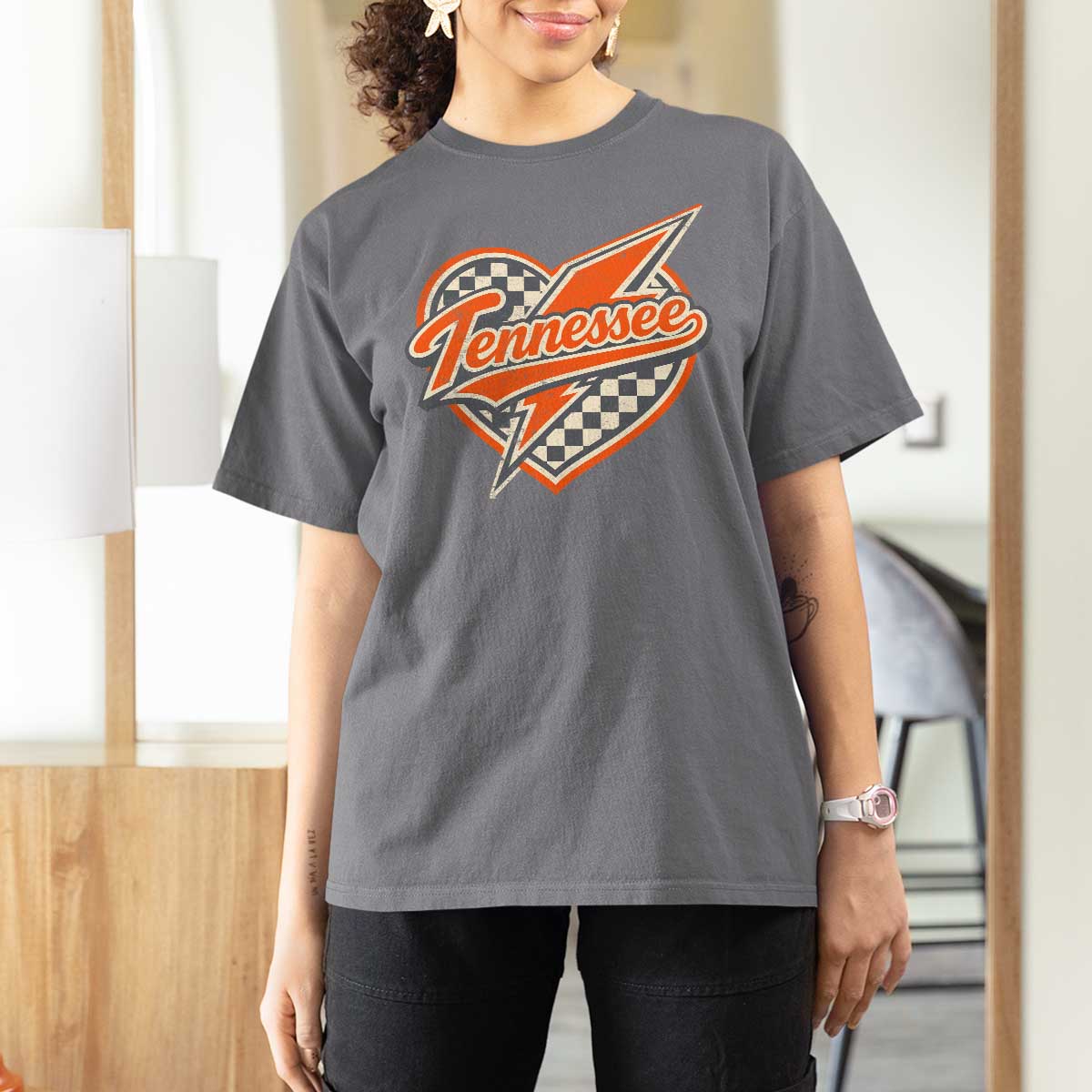 Vintage Tennessee T Shirt For Women Checkered Heart Love TN Orange US State