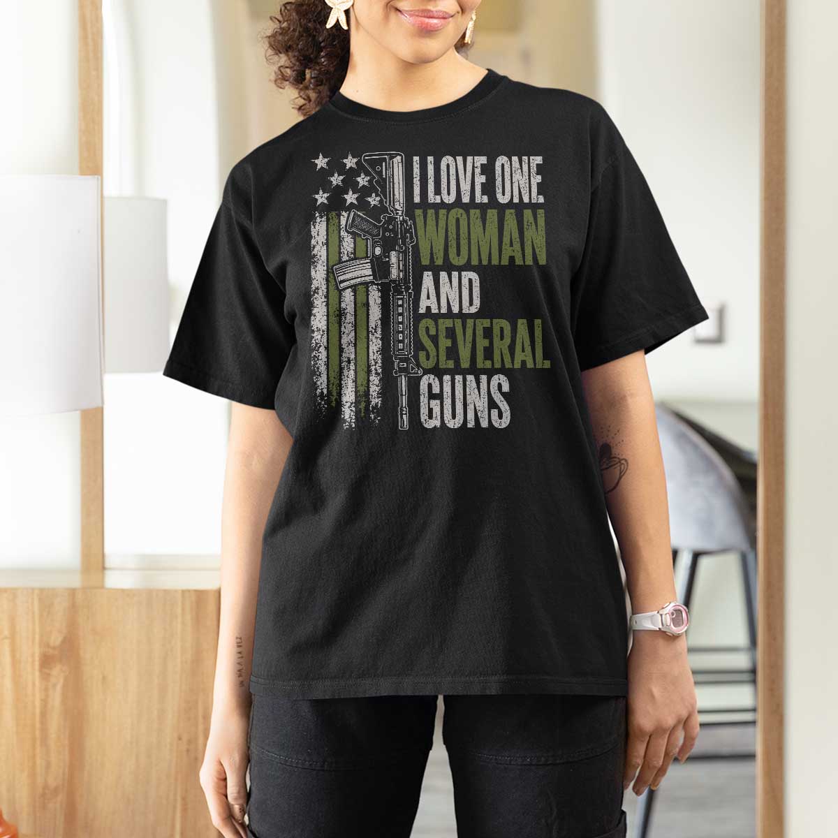 I Love One Woman And Several Guns T Shirt For Women Vintage American Flag Funny Husband Gun Lover