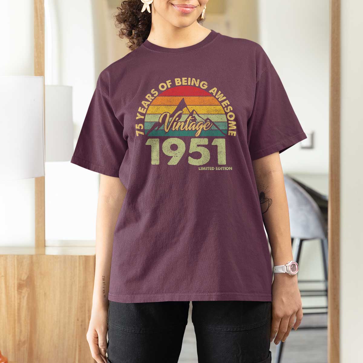 75th Birthday T Shirt For Women Vintage 1951 Limited Edition 75 Year Old Gift