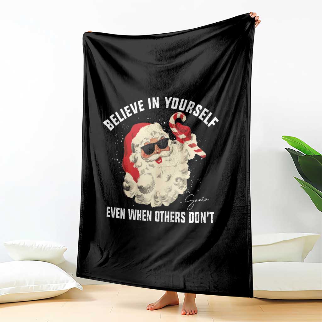 Vintage Christmas Santa Claus Face Throw Blanket Retro Believe In Yourself Funny Motivational - Wonder Print Shop