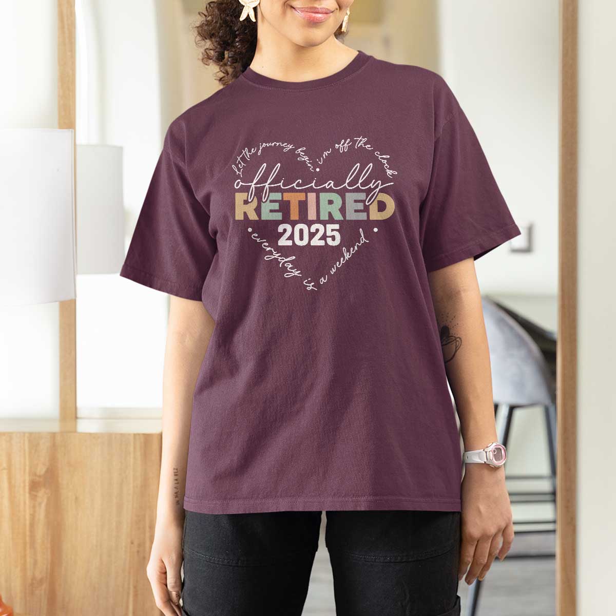 Officially Retired 2025 T Shirt For Women Women Retirement Vintage