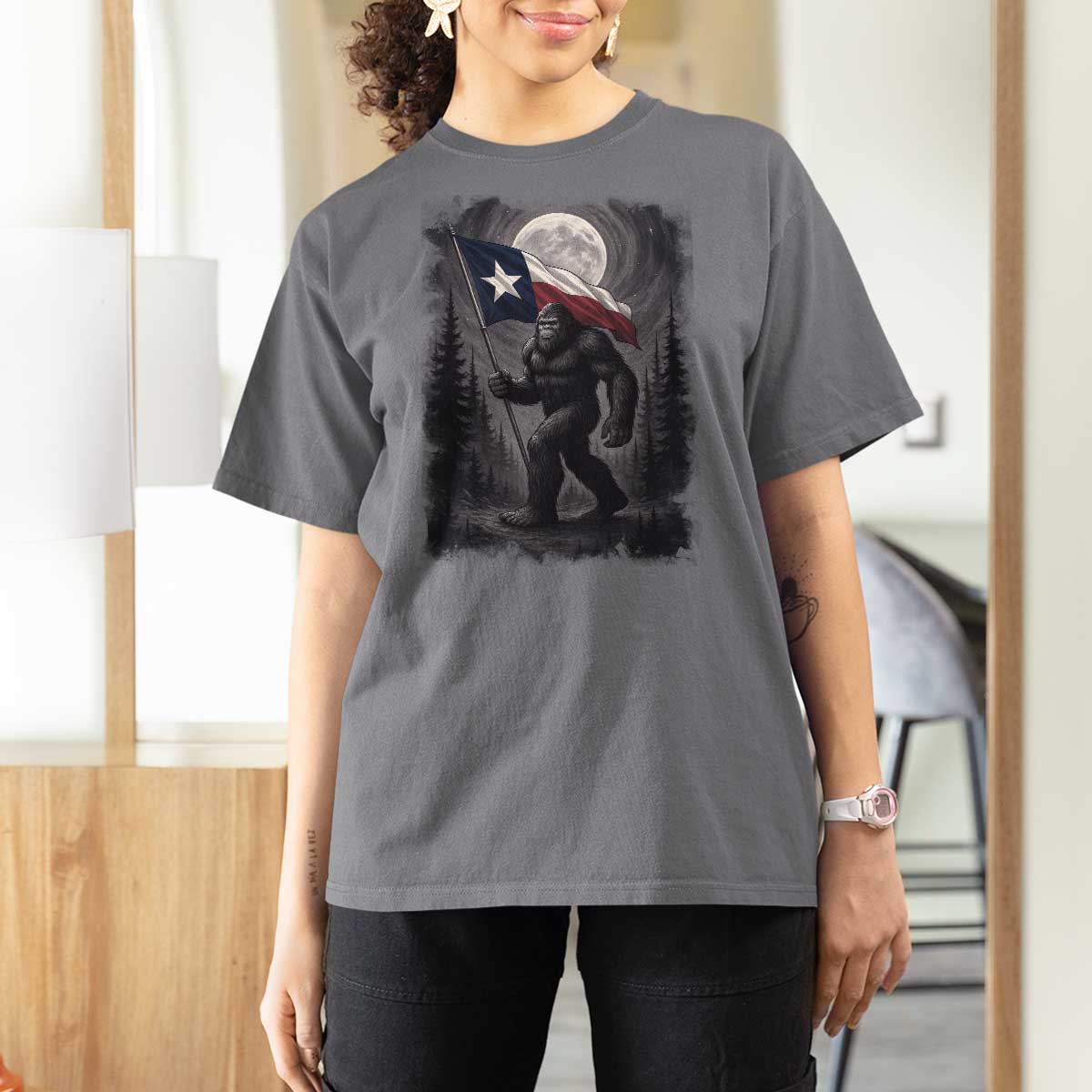 Bigfoot Texas T Shirt For Women Forest Sasquatch Loves Rock On Hand Texas Flag - Wonder Print Shop