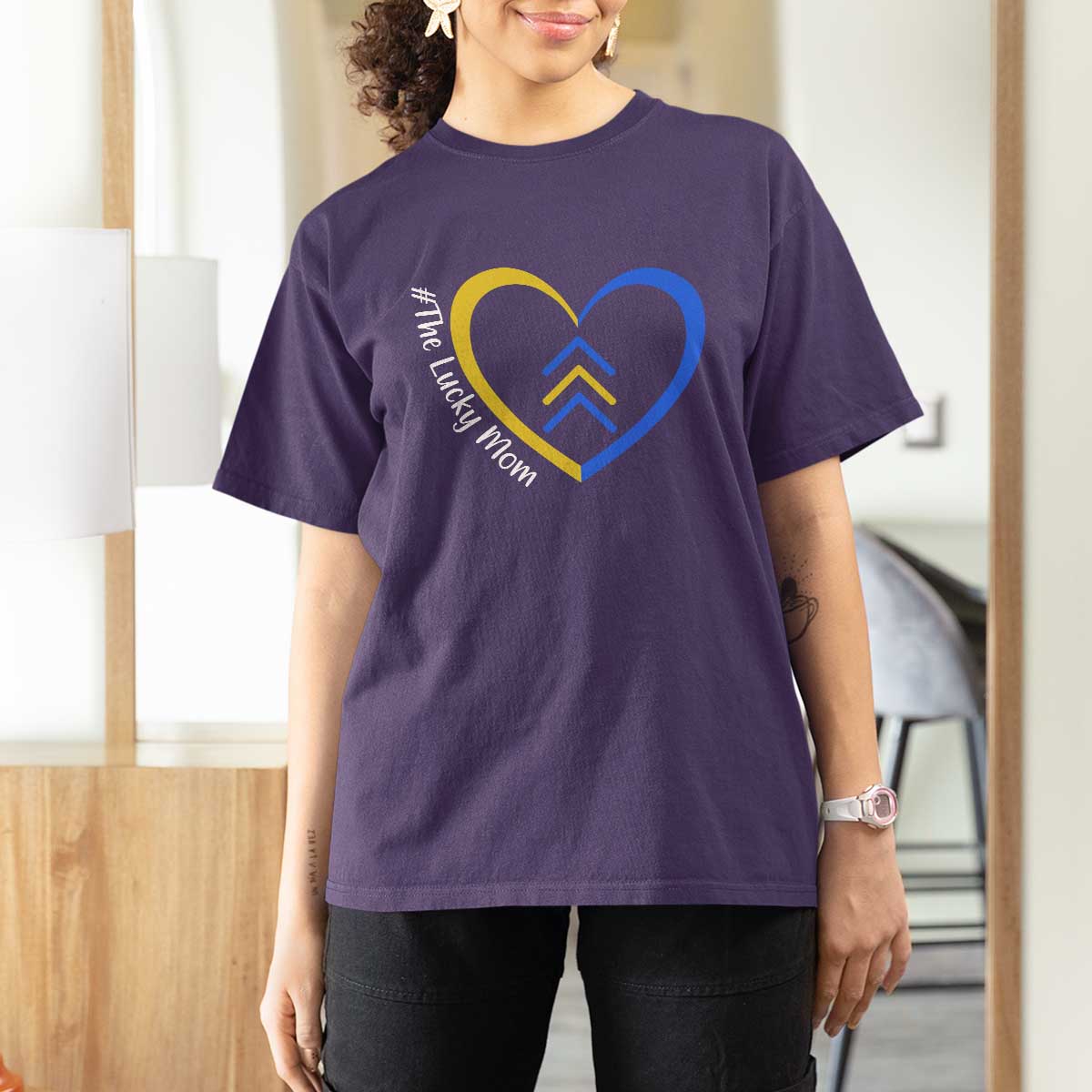 Down Syndrome Mom T Shirt For Women Love Heart Three Arrows Lucky Mama T21 321