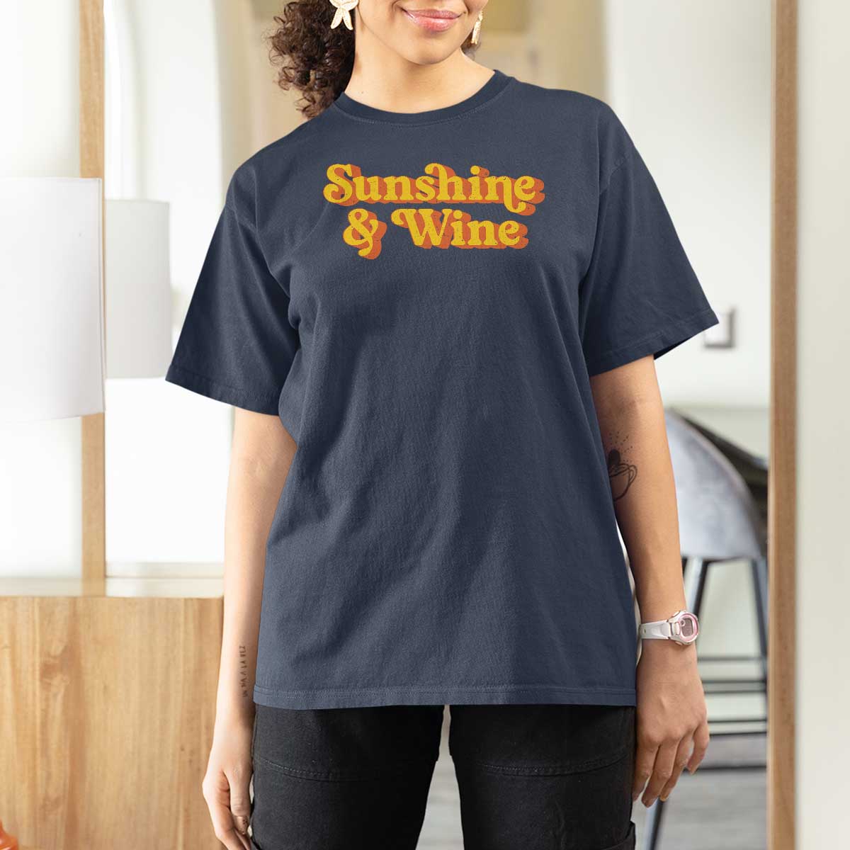 Funny Drinking T Shirt For Women Sunshine & Wine Retro Drinking Summer Vintage 70's