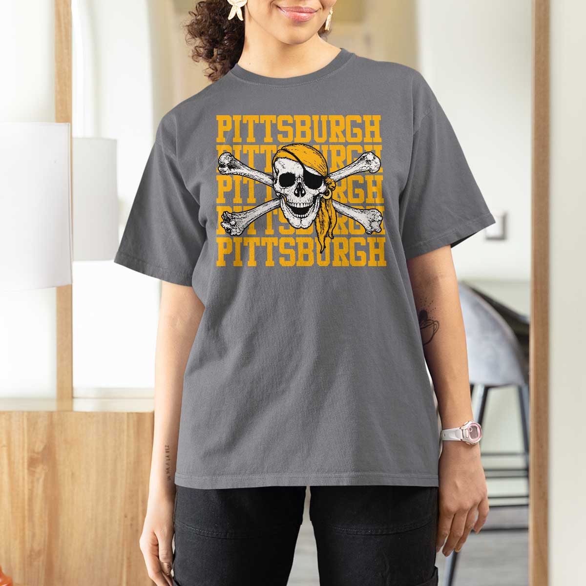 Pittsburgh Lovers T Shirt For Women Retro Pennsylvania Steel City Pirate Skull