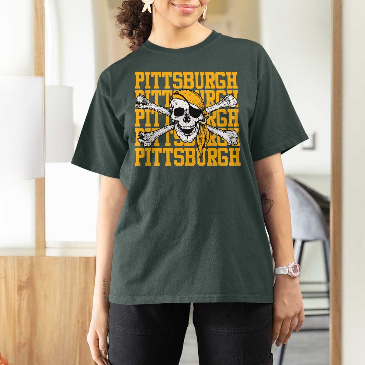 Pittsburgh Lovers T Shirt For Women Retro Pennsylvania Steel City Pirate Skull