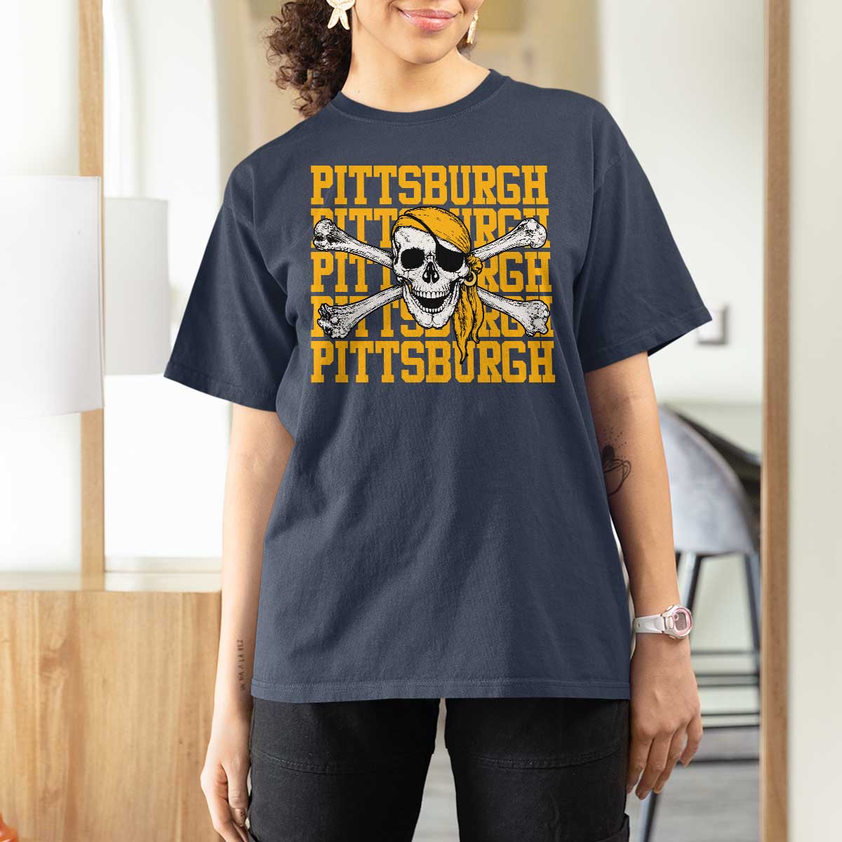 Pittsburgh Lovers T Shirt For Women Retro Pennsylvania Steel City Pirate Skull