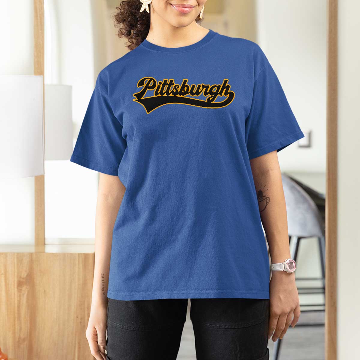 Vintage Pittsburgh T Shirt For Women Varsity Script Retro Sports Jersey Style Baseball Fans