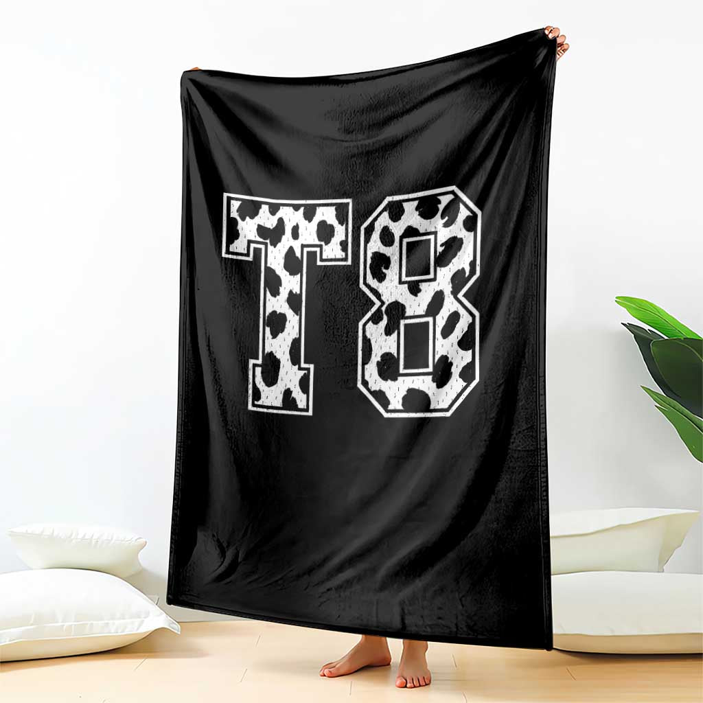T8 Jersey Number Throw Blanket Y2k Leopard Number Concert Inspired Outfit Varsity Sports - Wonder Print Shop
