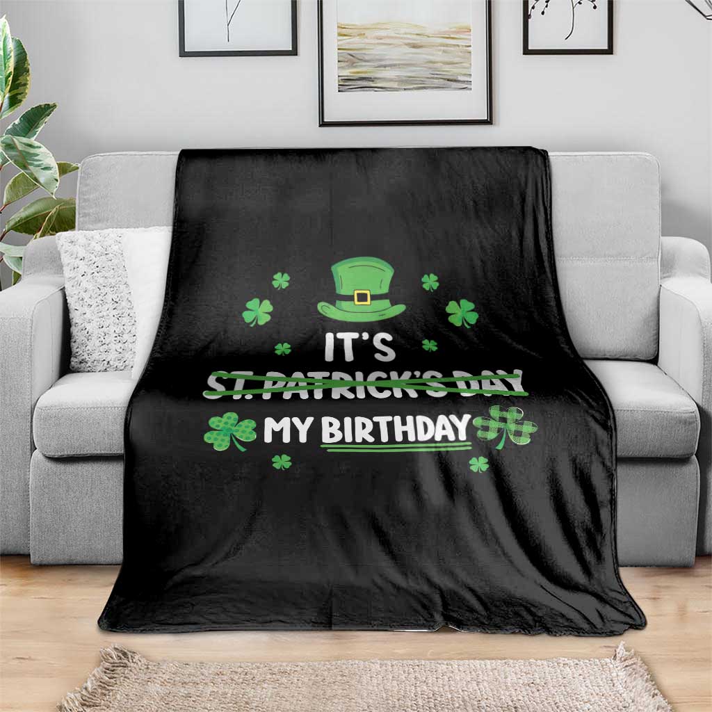 Funny Birthday St Patricks Day Throw Blanket Funny Shamrock Born Lucky Irish Bday