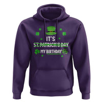 Funny Birthday St Patricks Day Hoodie Funny Shamrock Born Lucky Irish Bday