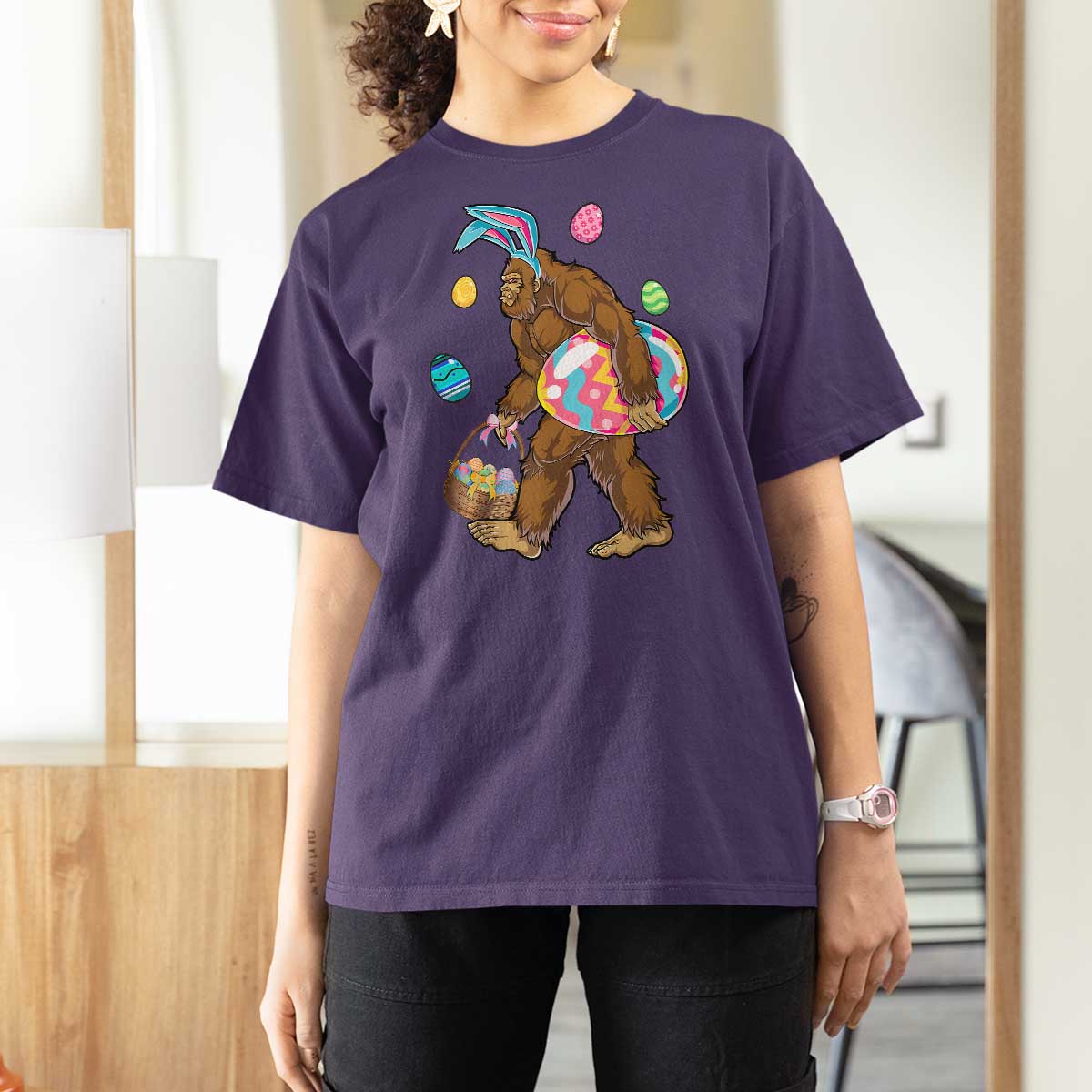 Bigfoot Easter T Shirt For Women Funny Sasquatch Eggs Hunting - Wonder Print Shop