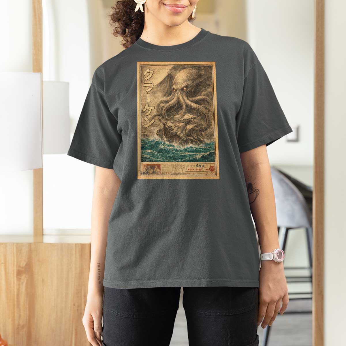 Vintage Japanese Sea Monster T Shirt For Women Retro Mythology Newspaper Ukiyo-e Art