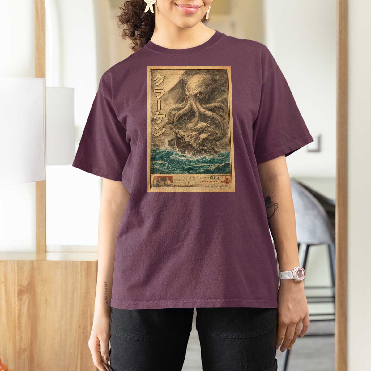 Vintage Japanese Sea Monster T Shirt For Women Retro Mythology Newspaper Ukiyo-e Art