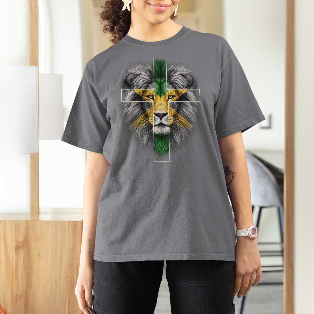 Lion of Judah Cross Jamaica Flag T Shirt For Women Christian Faith Jamaican Pride