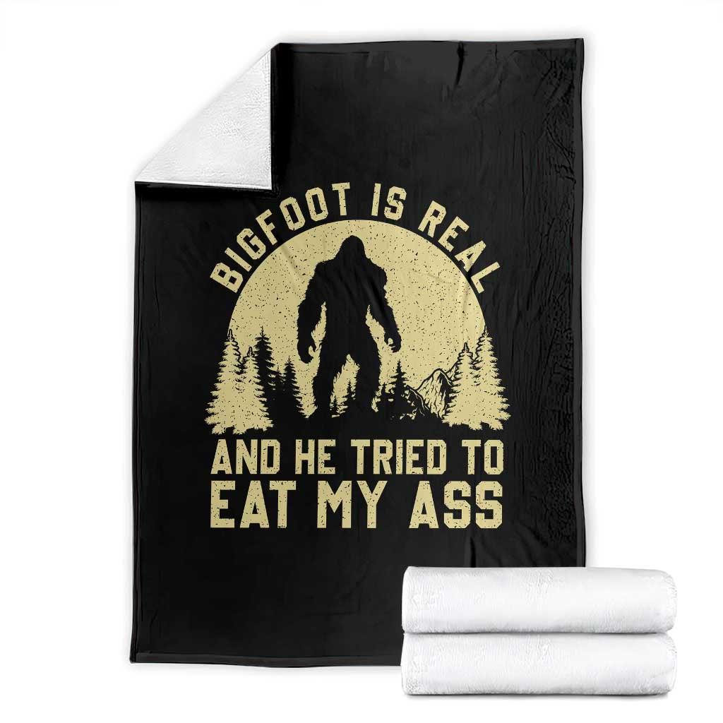 Funny Bigfoot Throw Blanket Sasquatch Big Foot Eat My Ass Vintage Cryptid Meme - Wonder Print Shop