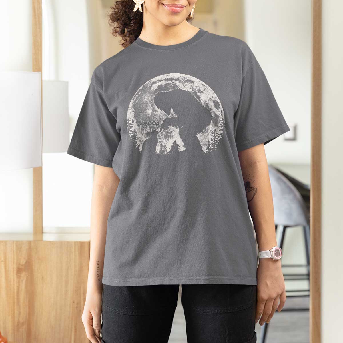 Fun Hand Boop Nose Bigfoot Cat T Shirt For Women Sasquatch Full Moon