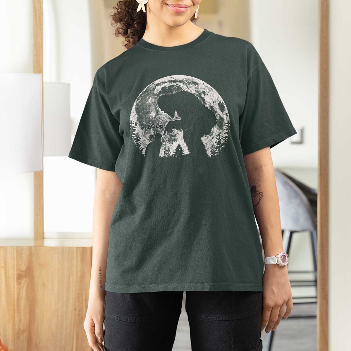 Fun Hand Boop Nose Bigfoot Cat T Shirt For Women Sasquatch Full Moon