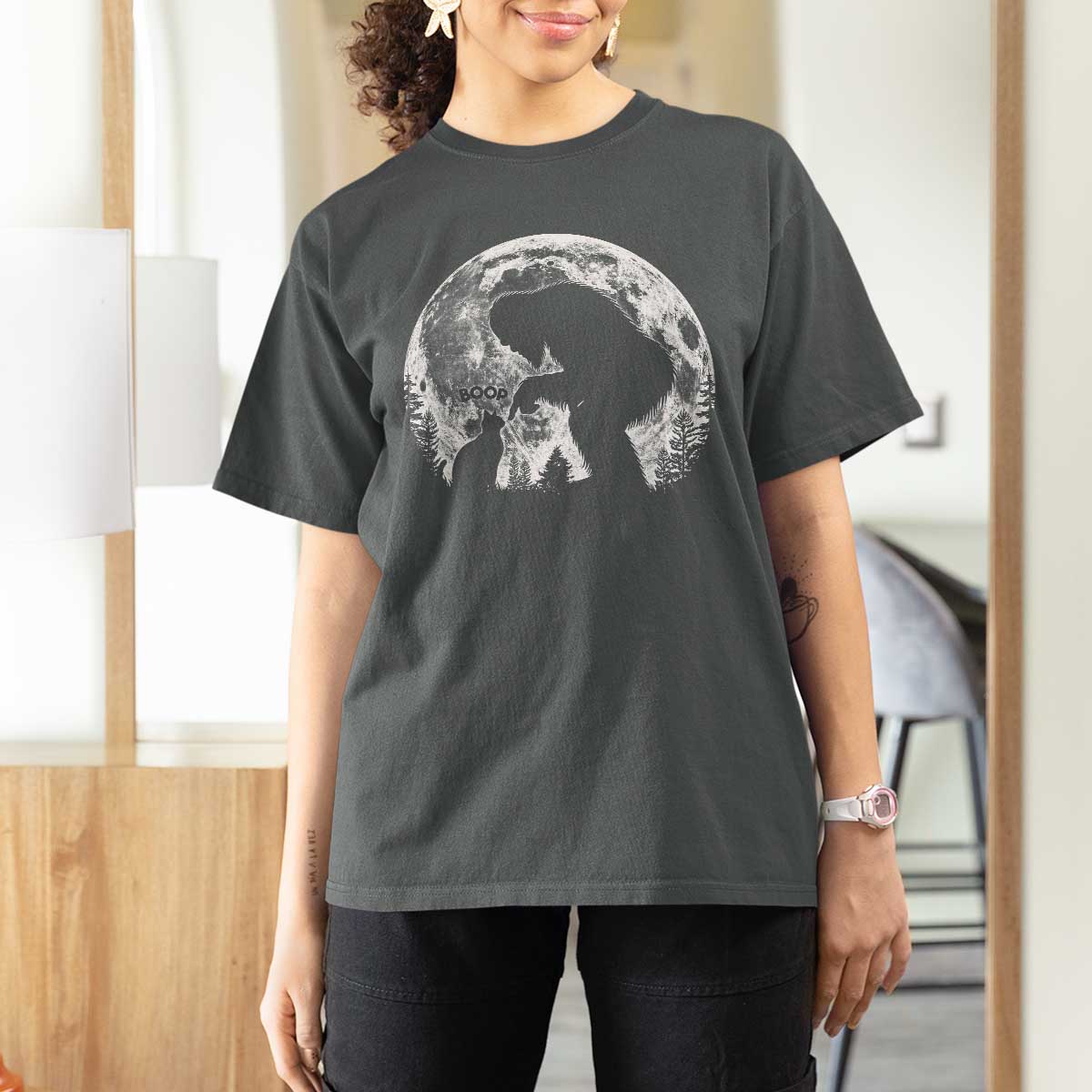 Fun Hand Boop Nose Bigfoot Cat T Shirt For Women Sasquatch Full Moon