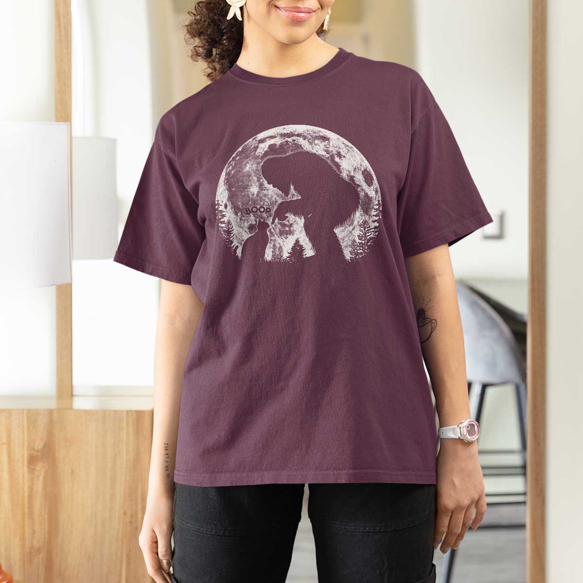 Fun Hand Boop Nose Bigfoot Cat T Shirt For Women Sasquatch Full Moon