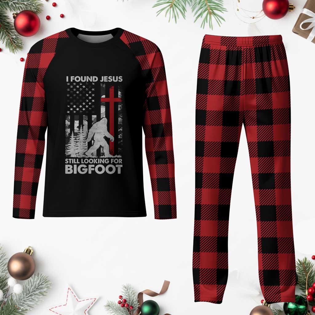 Retro I Found Jesus Still Looking For Bigfoot Plaid Pajama Set Camouflage US American Flag Camo
