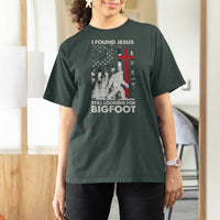 Retro I Found Jesus Still Looking For Bigfoot T Shirt For Women Camouflage US American Flag Camo