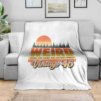 Funny 80th Birthday Throw Blanket Retro 1946 Weird Being The Same Age As Old People