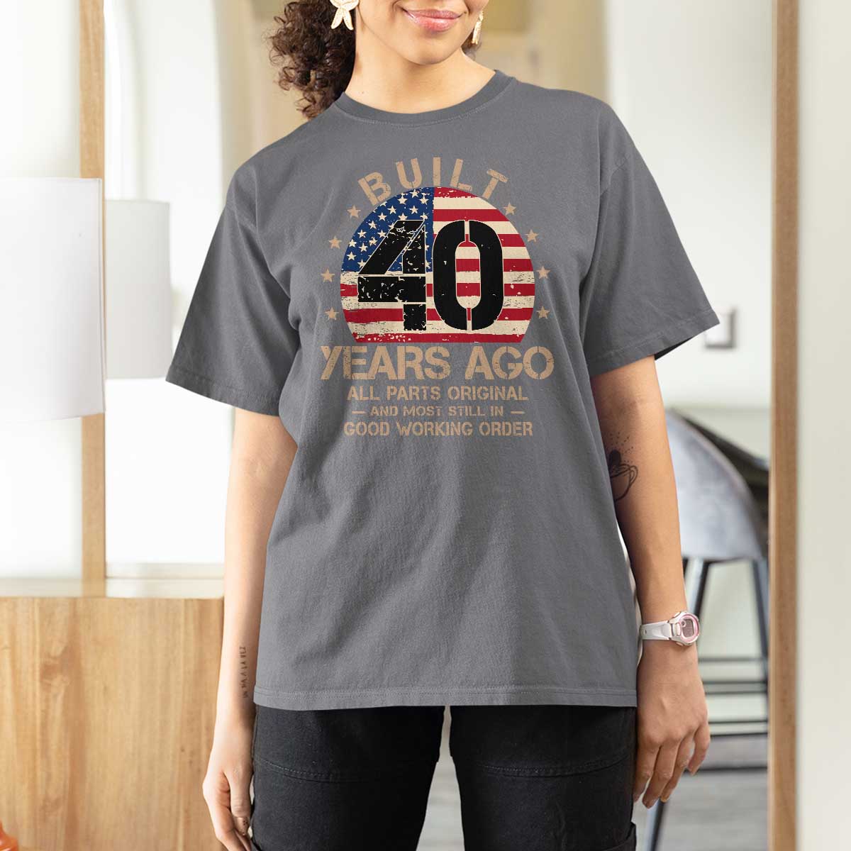Funny 40th Birthday T Shirt For Women Vintage US Flag Built 40 Years Ago Parts Original