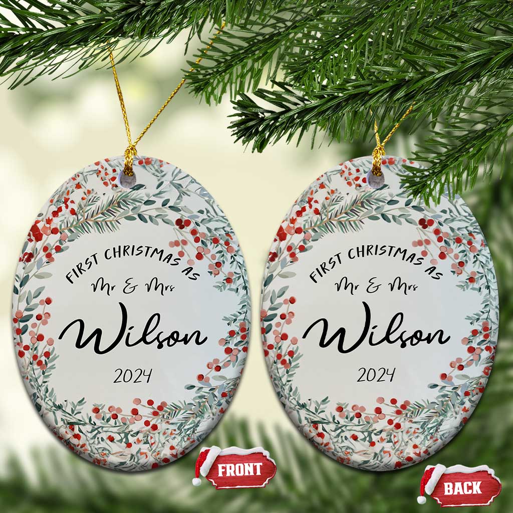 Personalised First Xmas as Mr & Mrs Christmas Ornament Custom Name Wedding Gifts for Newlywed Couple - Wonder Print Shop