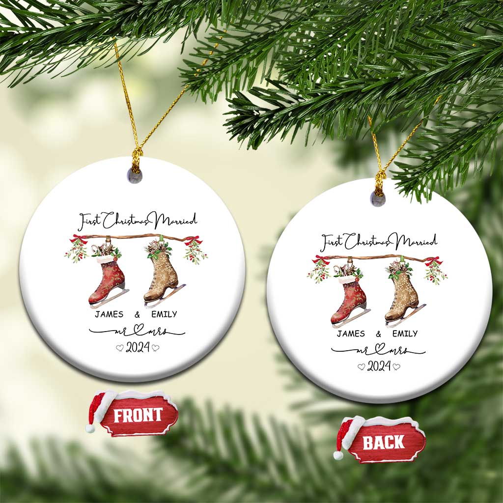 Personalised First Xmas Married Christmas Ornament Custom Name Mr & Mrs Wedding Gifts for Newlywed Couple - Wonder Print Shop
