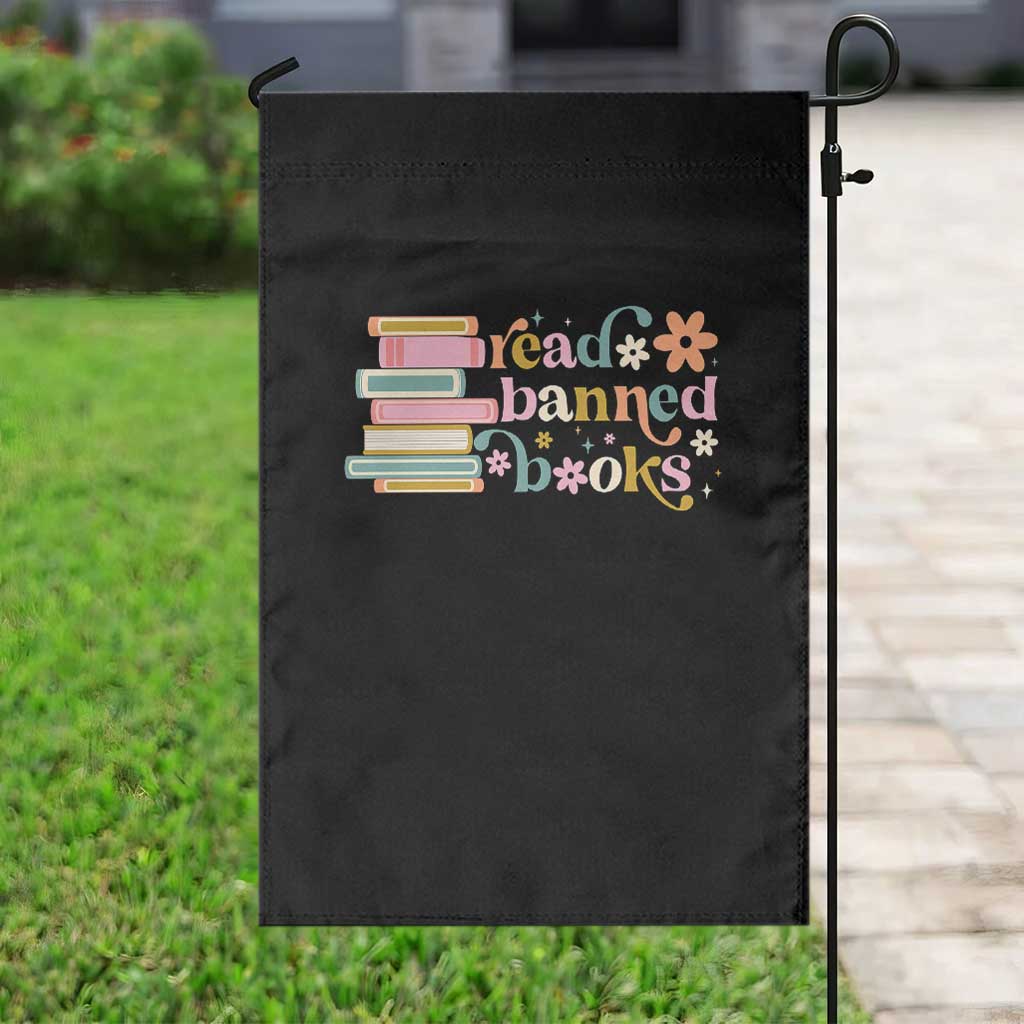 Vintage Read Banned Books Garden Flag - Wonder Print Shop