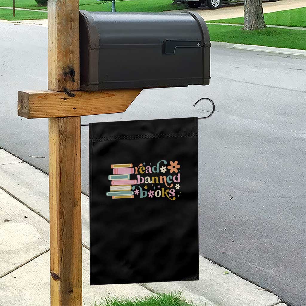 Vintage Read Banned Books Garden Flag - Wonder Print Shop