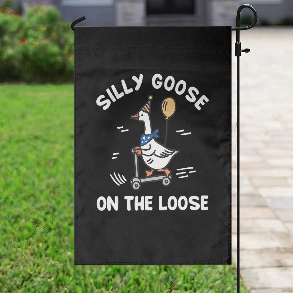 Funny Silly Goose Garden Flag Goose On The Loose Animal Humor