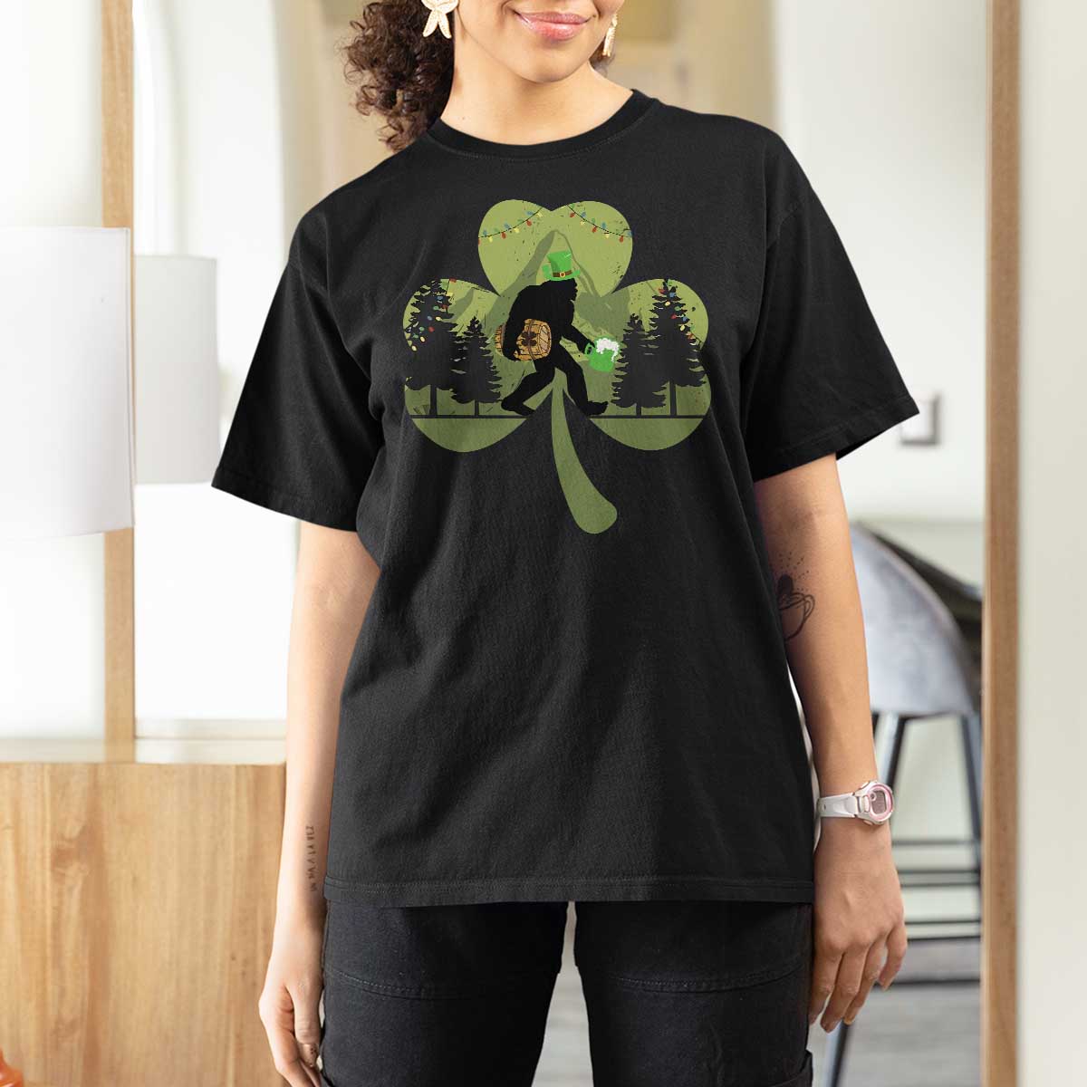 St Patricks Day Bigfoot T Shirt For Women Sasquatch Irish Beer Lovers Shamrock Clover Leaf