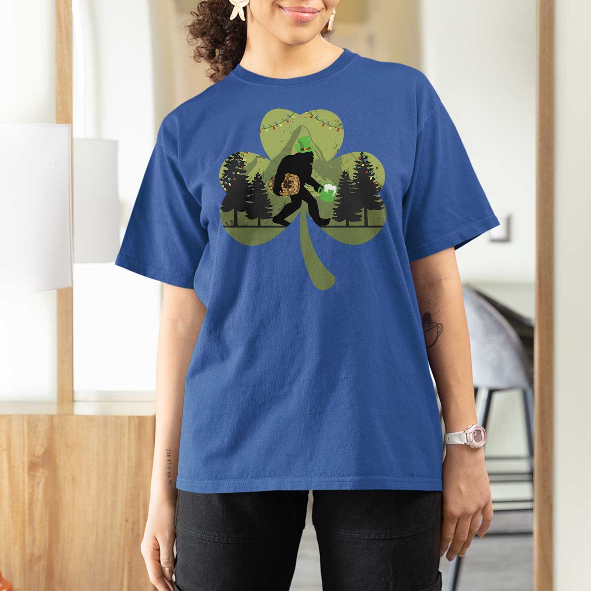 St Patricks Day Bigfoot T Shirt For Women Sasquatch Irish Beer Lovers Shamrock Clover Leaf