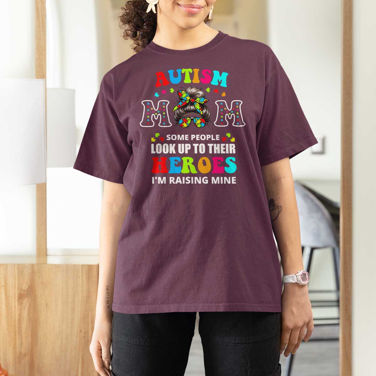 Autism Mom T Shirt For Women Raising Hero Messy Bun Autism Awareness