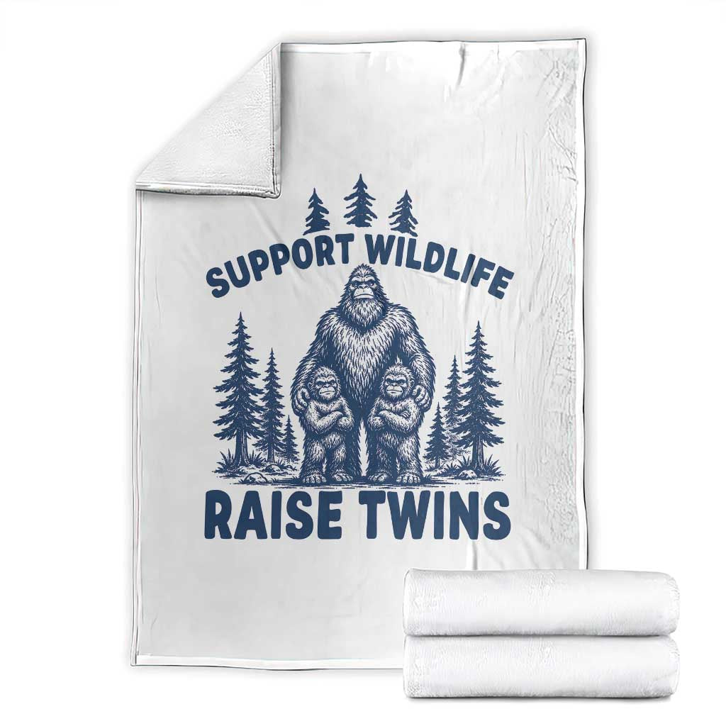 Support Wildlife Raise Twins Throw Blanket Twin Dad Mom Parent Bigfoot Family