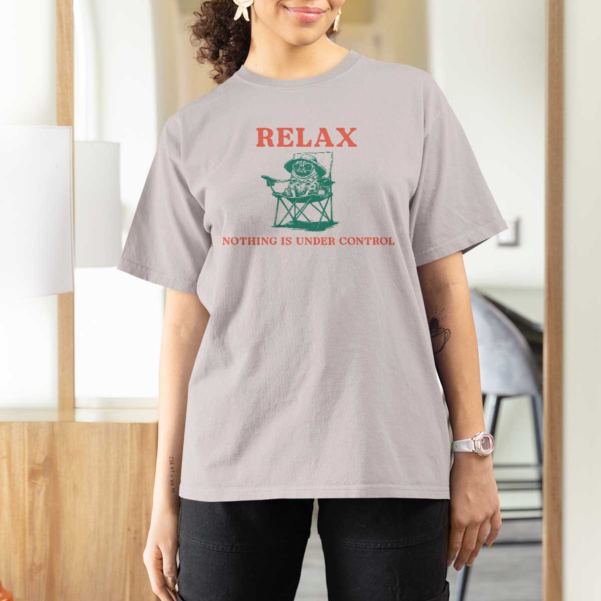 Chill Pug T Shirt For Women Vintage Dog Lovers Relax Nothing Is Under Control Summer Chilling Vibes