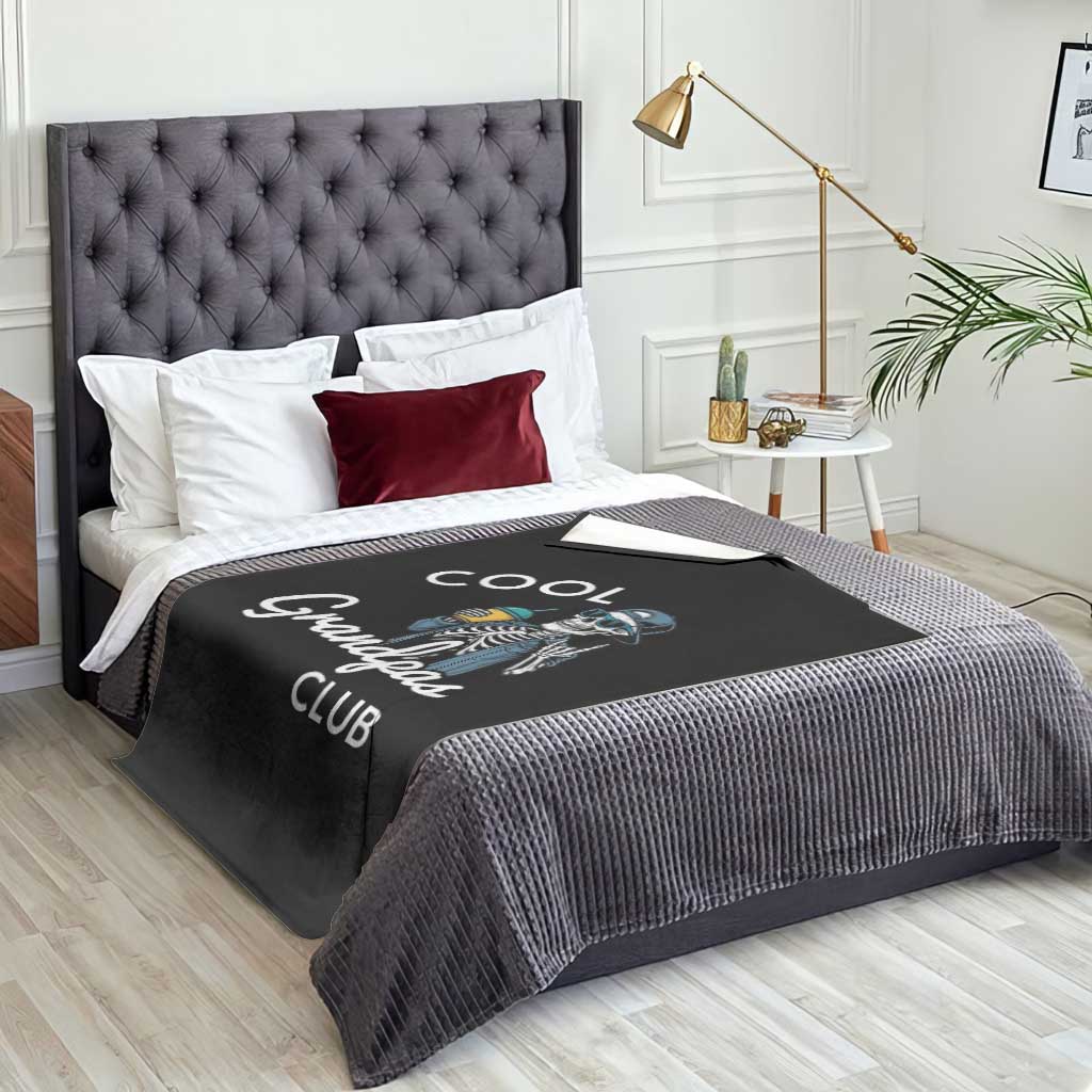 Cool Grandpas Club Throw Blanket Fathers Day Best Grandpa Skeleton