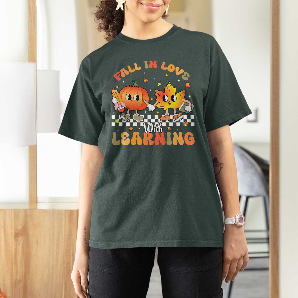 Autumn Teacher T Shirt For Women Retro Fall In Love With Learning Thanksgiving Pumpkin - Wonder Print Shop