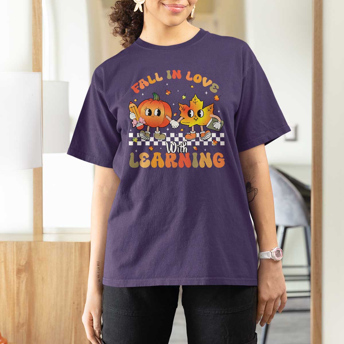 Autumn Teacher T Shirt For Women Retro Fall In Love With Learning Thanksgiving Pumpkin - Wonder Print Shop