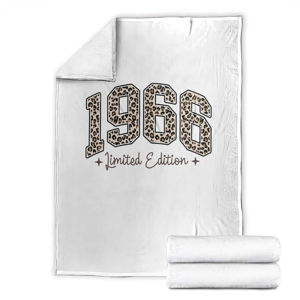 1966 Retro Birthday Throw Blanket 60 Year Old Leopard 60th Birthday Gifts For Women