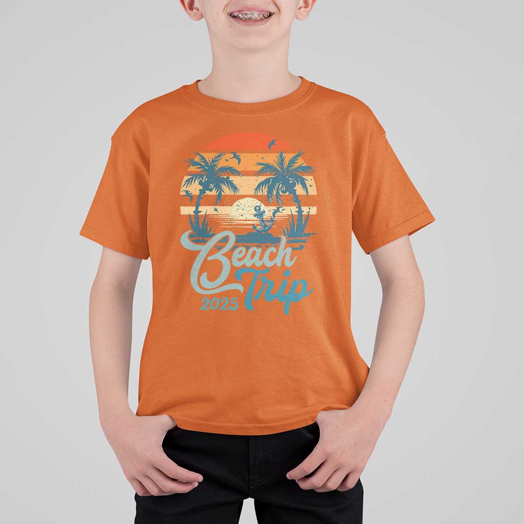 Beach Trip 2025 T Shirt For Kid Summer Vacation Vintage 70's Retro TS10