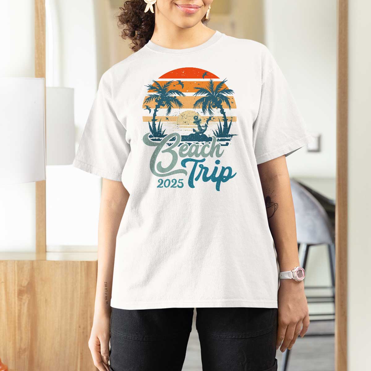 Beach Trip 2025 T Shirt For Women Summer Vacation Vintage 70's Retro TS10