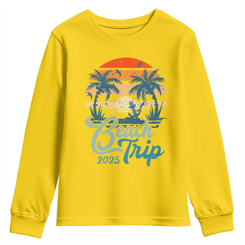 Beach Trip 2025 Youth Sweatshirt Summer Vacation Vintage 70's Retro TS10