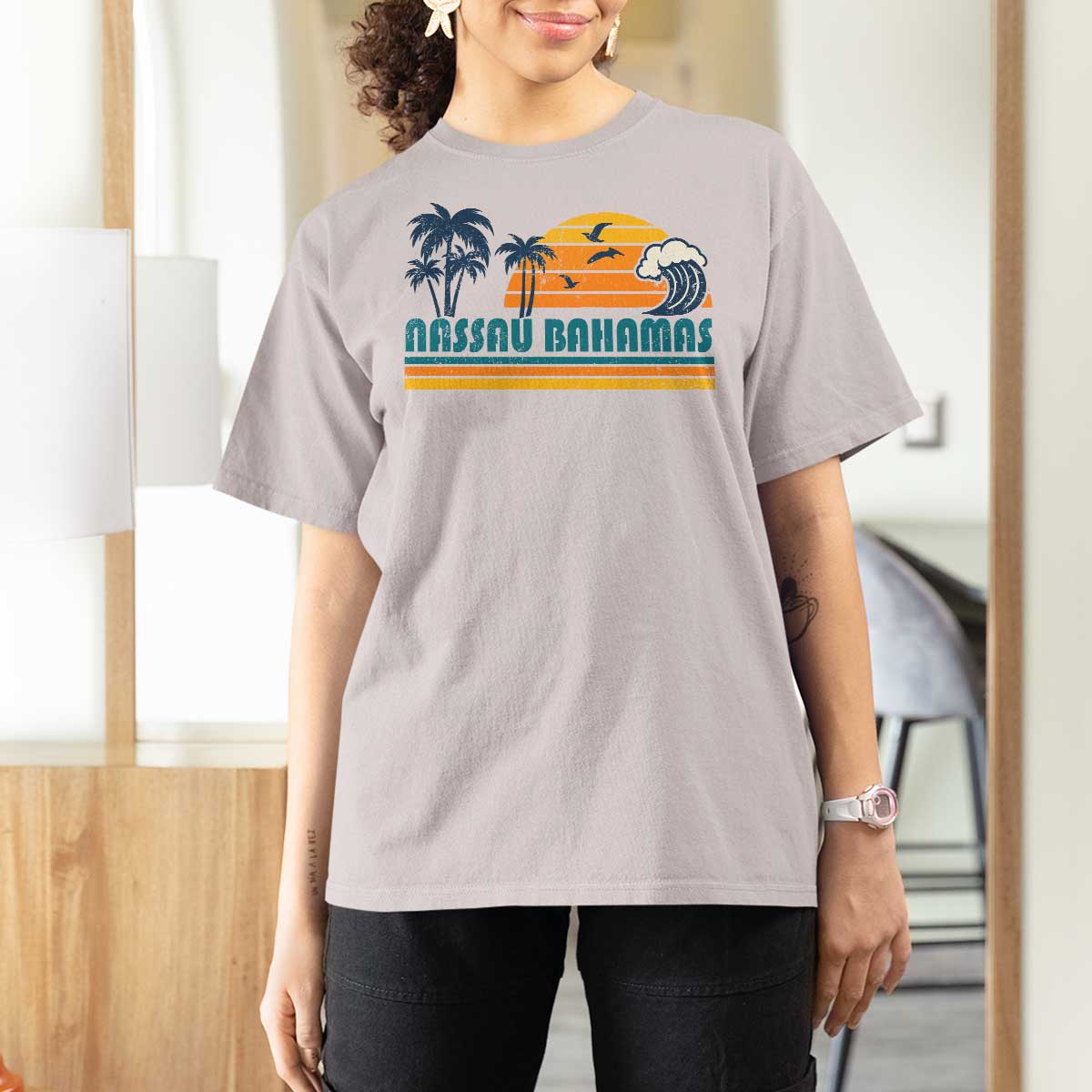 Vintage Nassau T Shirt For Women Bahamas Vacation Beach Summer Retro Sunset - Wonder Print Shop